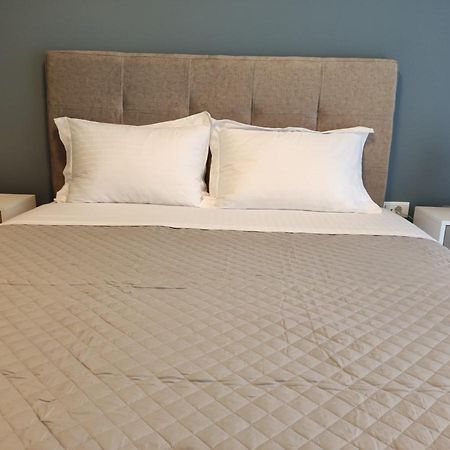 נאפפליו Comfy Apartment מראה חיצוני תמונה